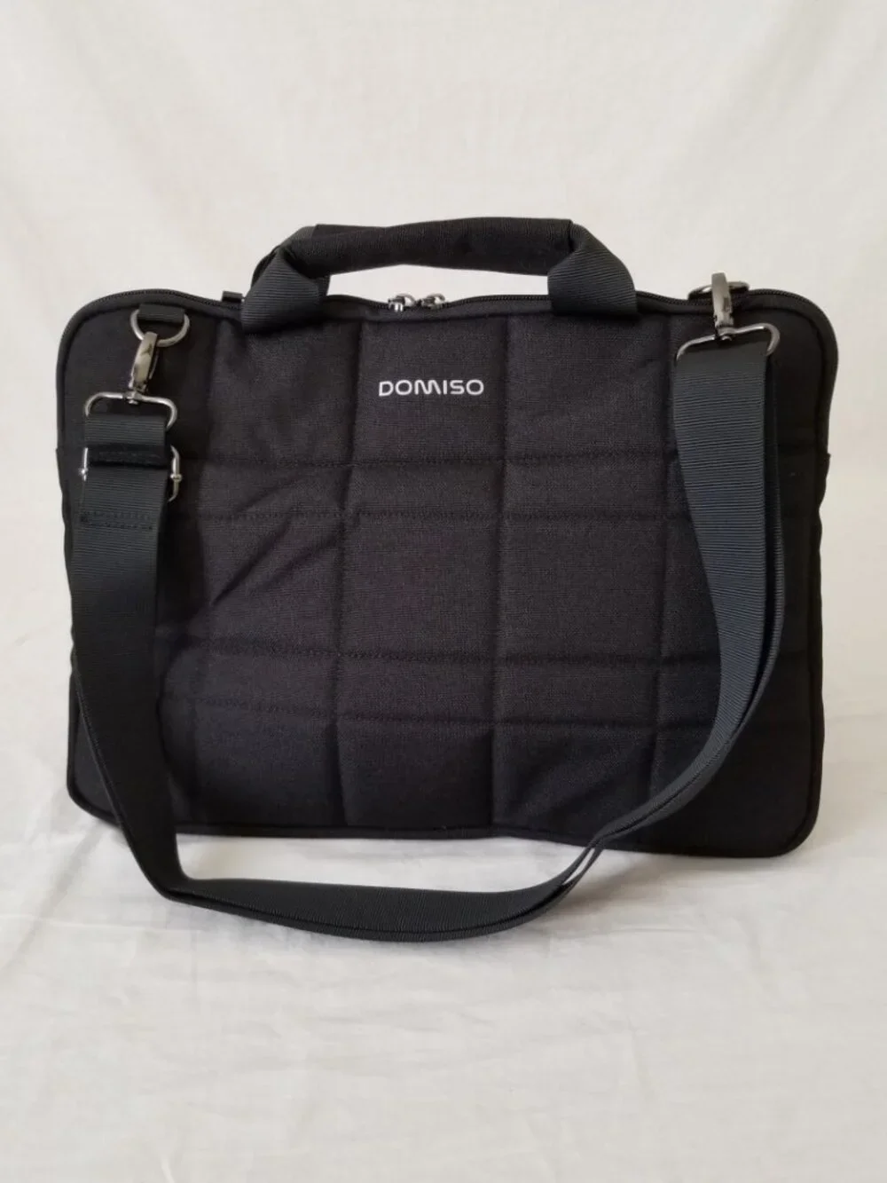 NWT! Dimoso Padded Laptop Computer Carrying Case w/Plush Lining & Shoulder Strap